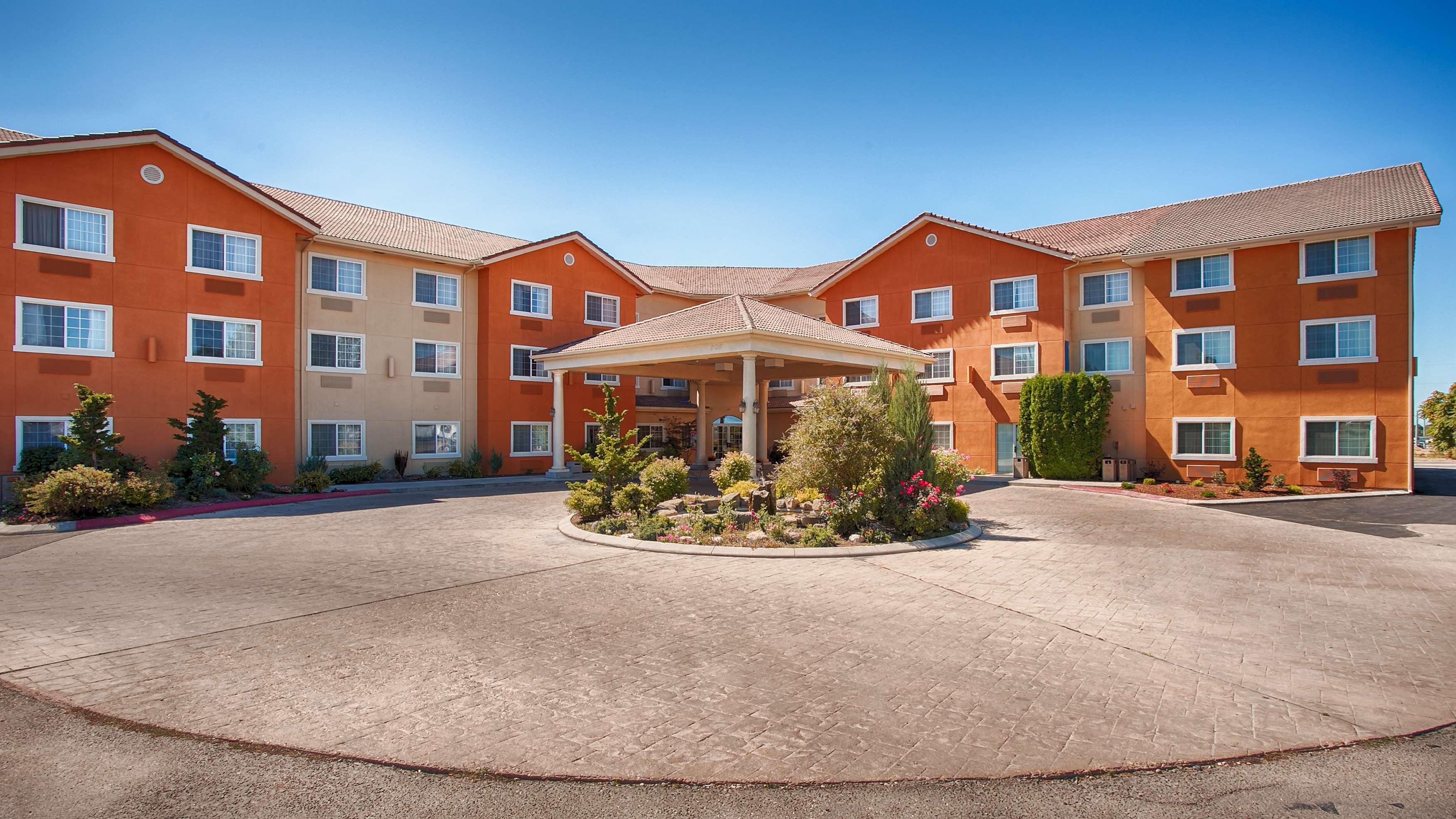 Best Western Plus Caldwell Inn & Suites Екстер'єр фото