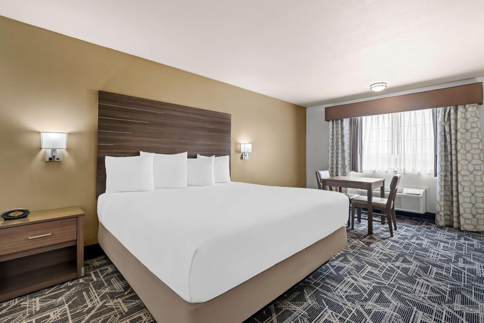 Best Western Plus Caldwell Inn & Suites Екстер'єр фото