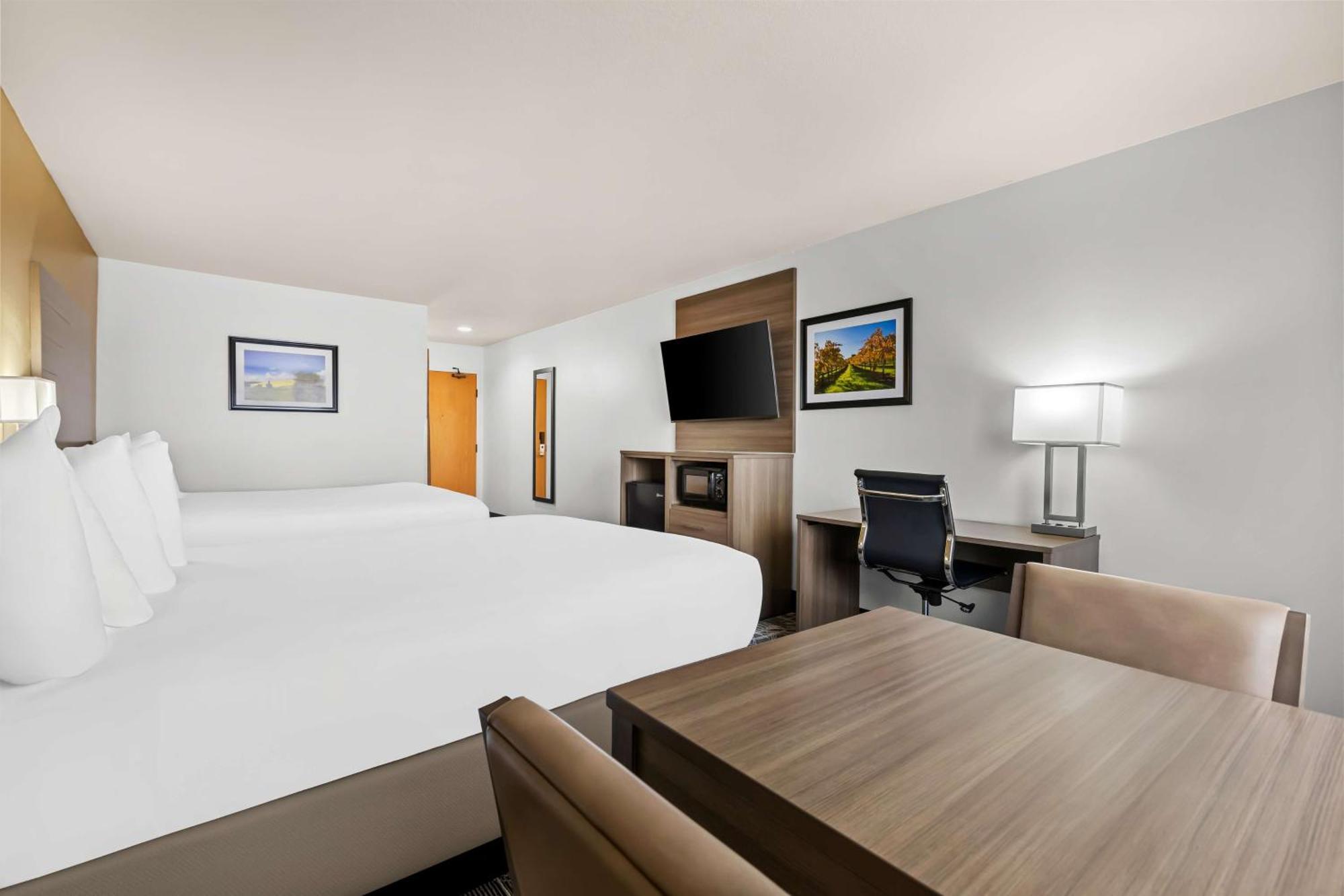 Best Western Plus Caldwell Inn & Suites Екстер'єр фото